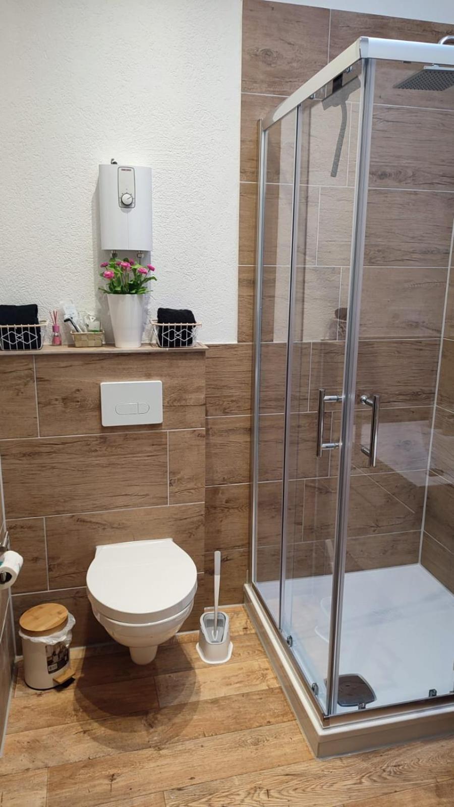 Xanten Basement Suite Экстерьер фото
