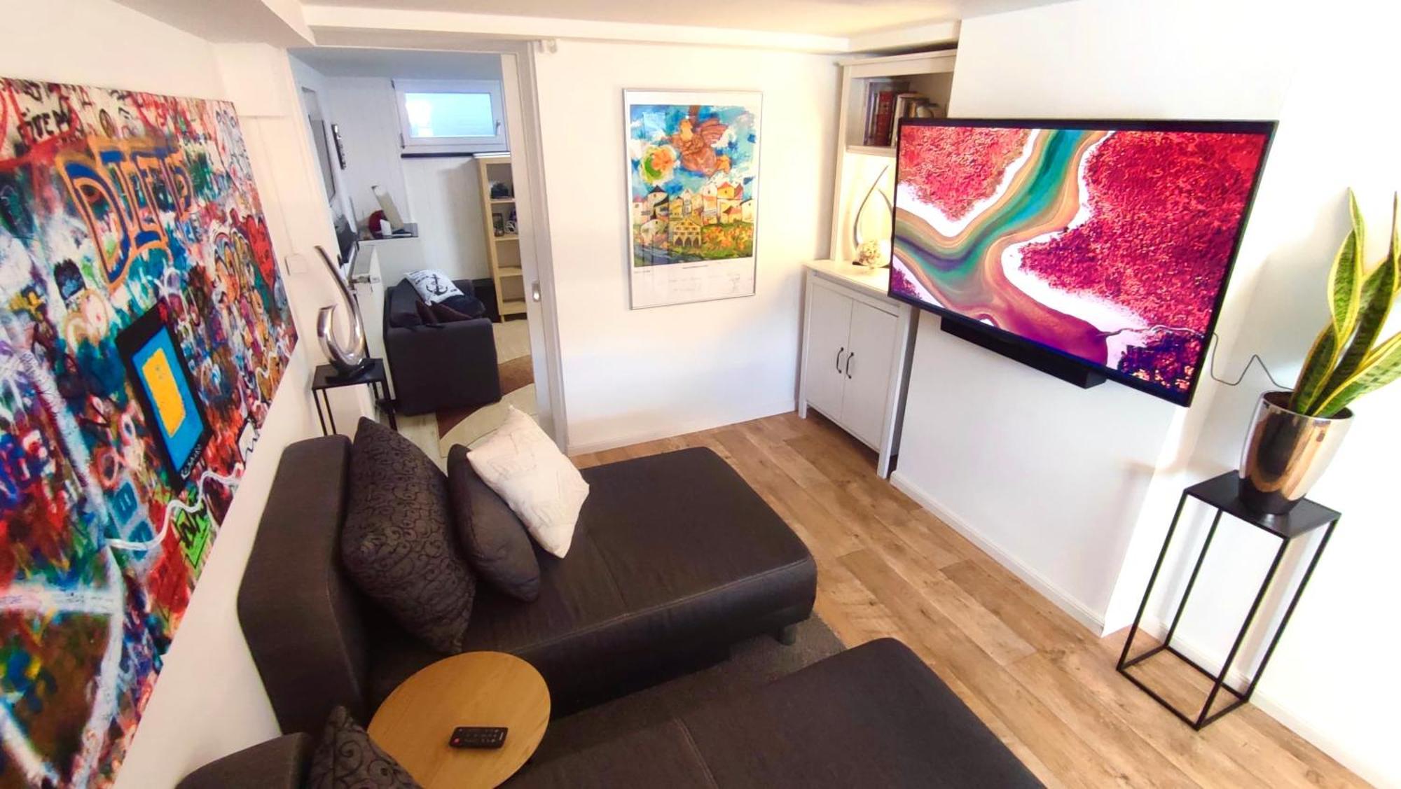 Xanten Basement Suite Экстерьер фото